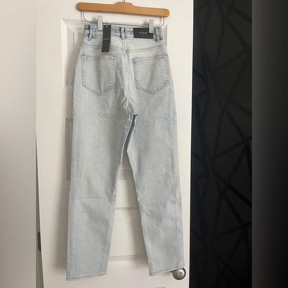 Legend MOM JEANS KNEE RIPPED - BLEACH WASH - Picture 5 of 7